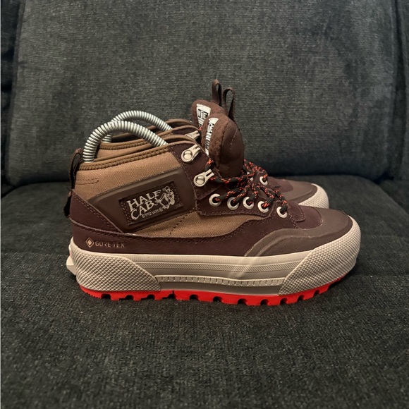 VANS Half Cab MTE-3 Gore-Tex Men's Size 6 Shoes 507698 Women's Size 7.5 New - Picture 1 of 6